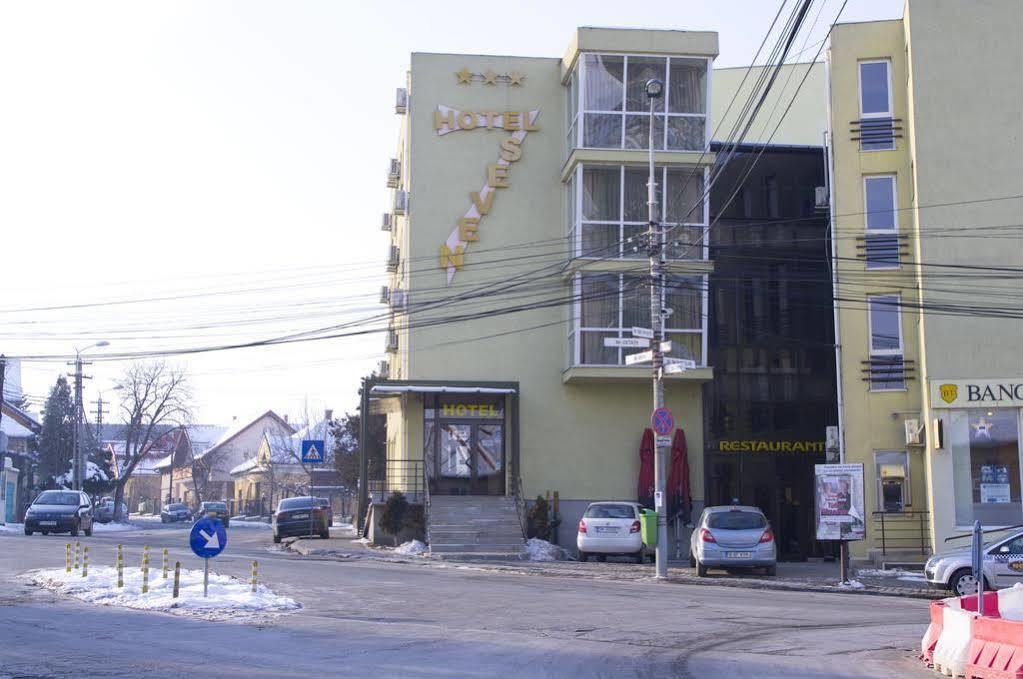 Hotel Seven Cluj-Napoca Exterior photo